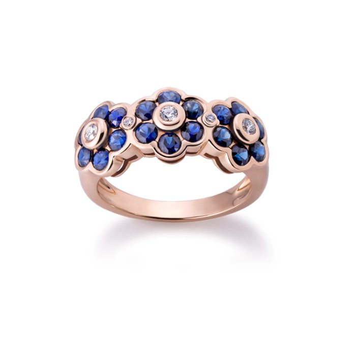 Ekskluzivni zlatni prsten sa tri cvetića od dijamanata i plavih safira