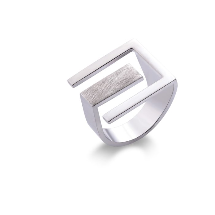 Iva Chu zlatni prsten