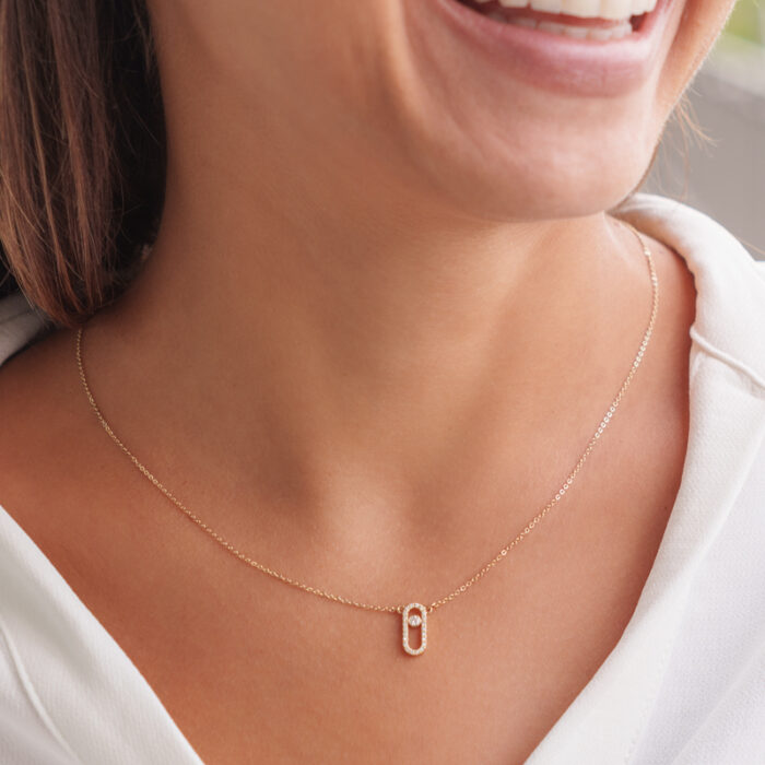 Dijamantska ogrlica modernog dizajna