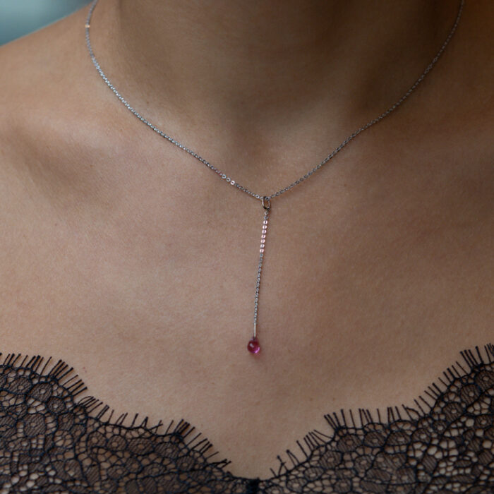 Viseća ogrlica sa granatom, birthstone za januar