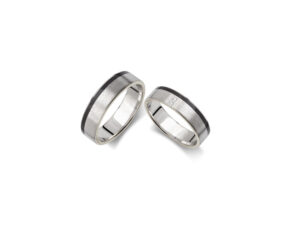 Zlatne burme – model C107