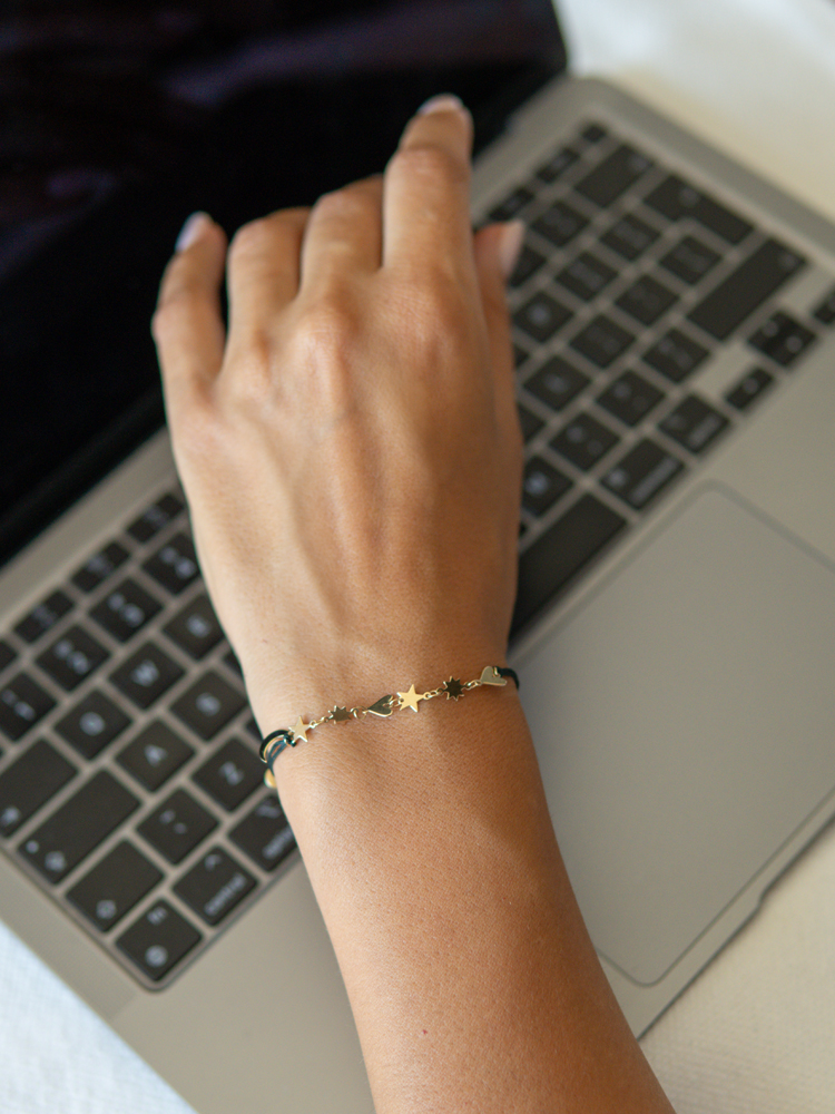 9am - Narukvica od žutog zlata na koncu