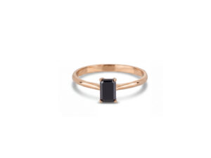 Zlatni prsten sa emerald cut crnim dijamantom - Slika 4