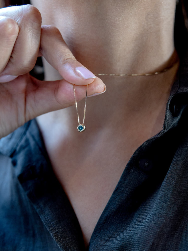 Ogrlica sa dva lica, safir i dijamant - Slika 2