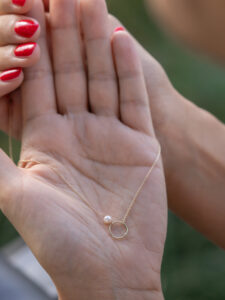 Zlatna 9am ogrlica - Krug sa biserom