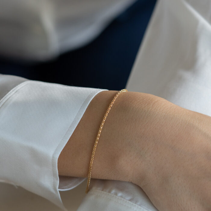 Lančana zlatna narukvica