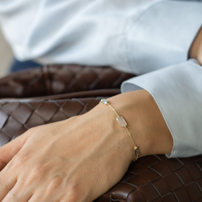 Narukvica sa akvamarinom i mesečevim kamenom